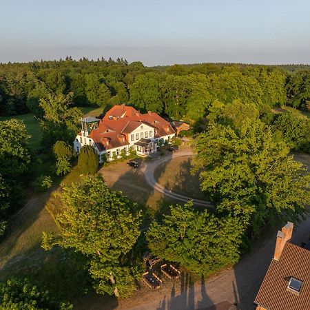 Gut Gross Zecher - Ferienzimmer Seedorf  Buitenkant foto
