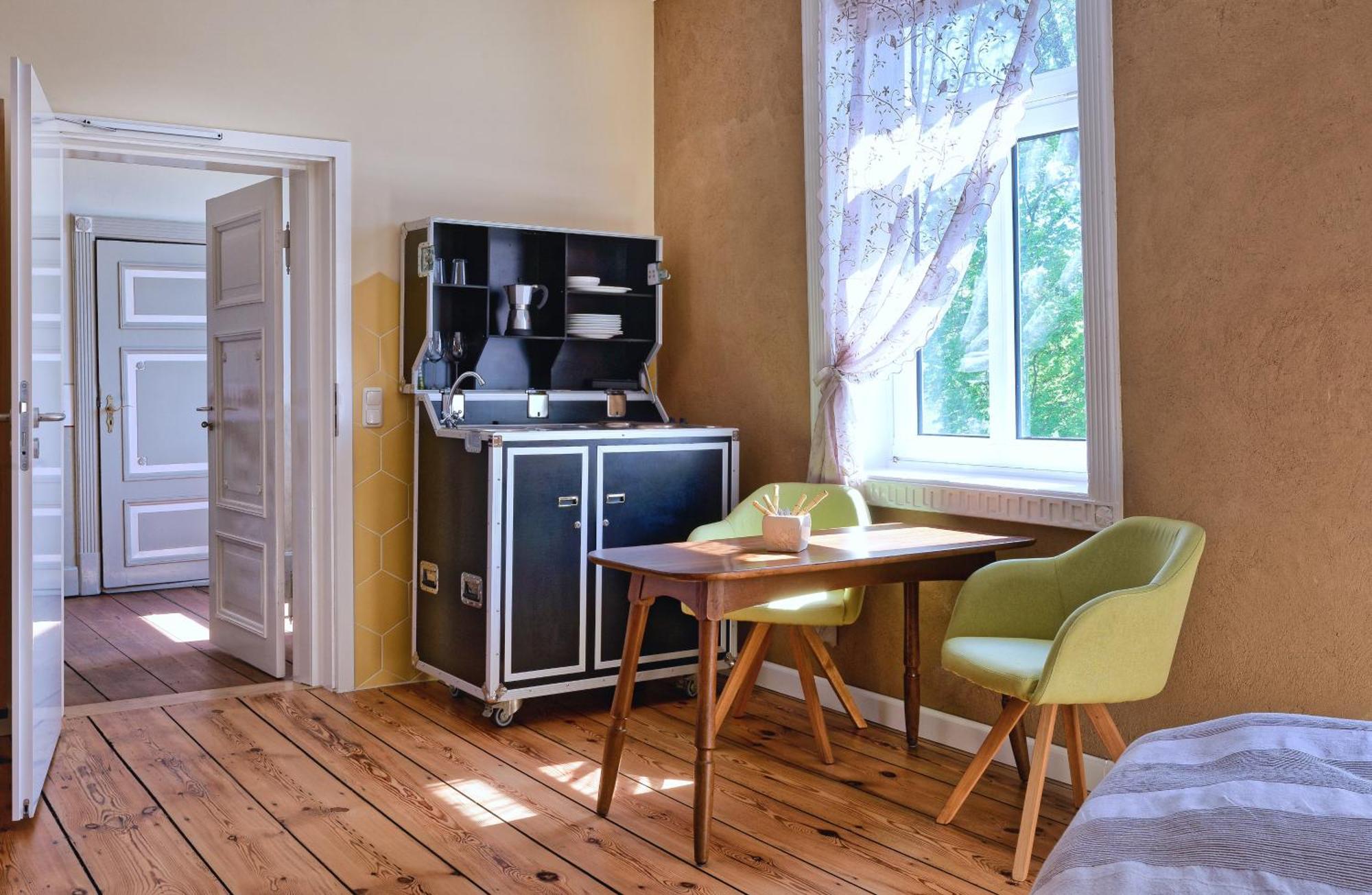 Gut Gross Zecher - Ferienzimmer Seedorf  Buitenkant foto
